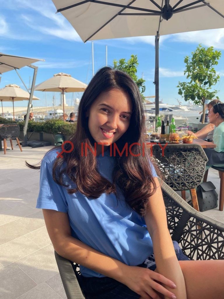 Эскортница Белла Интимсити