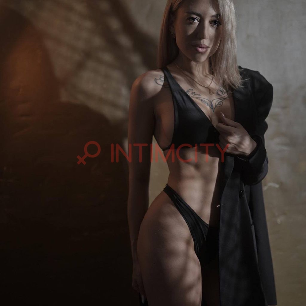 Проститутка Юлиана интимсити