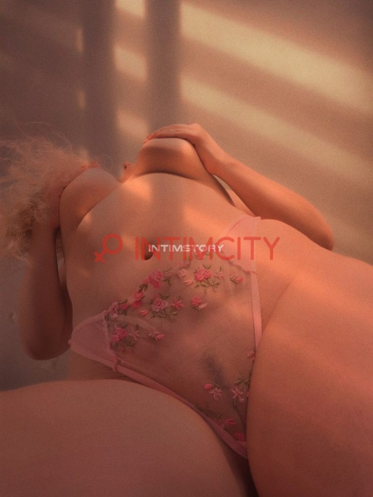 Эскортница Ксю Интимсити