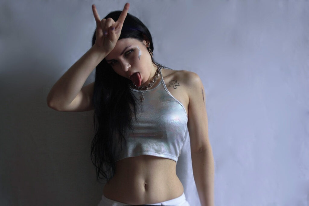 Элитная проститутка Влада IntimCity