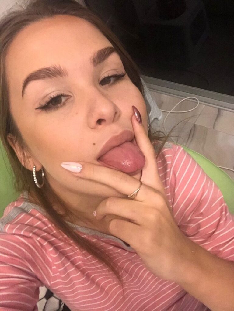 Элитная проститутка Белла IntimCity