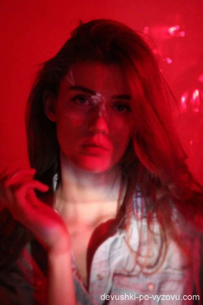 Эскортница Оксана IntimCity