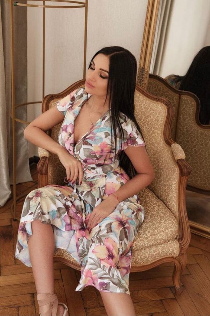 Элитная проститутка 🎥 Ева IntimCity