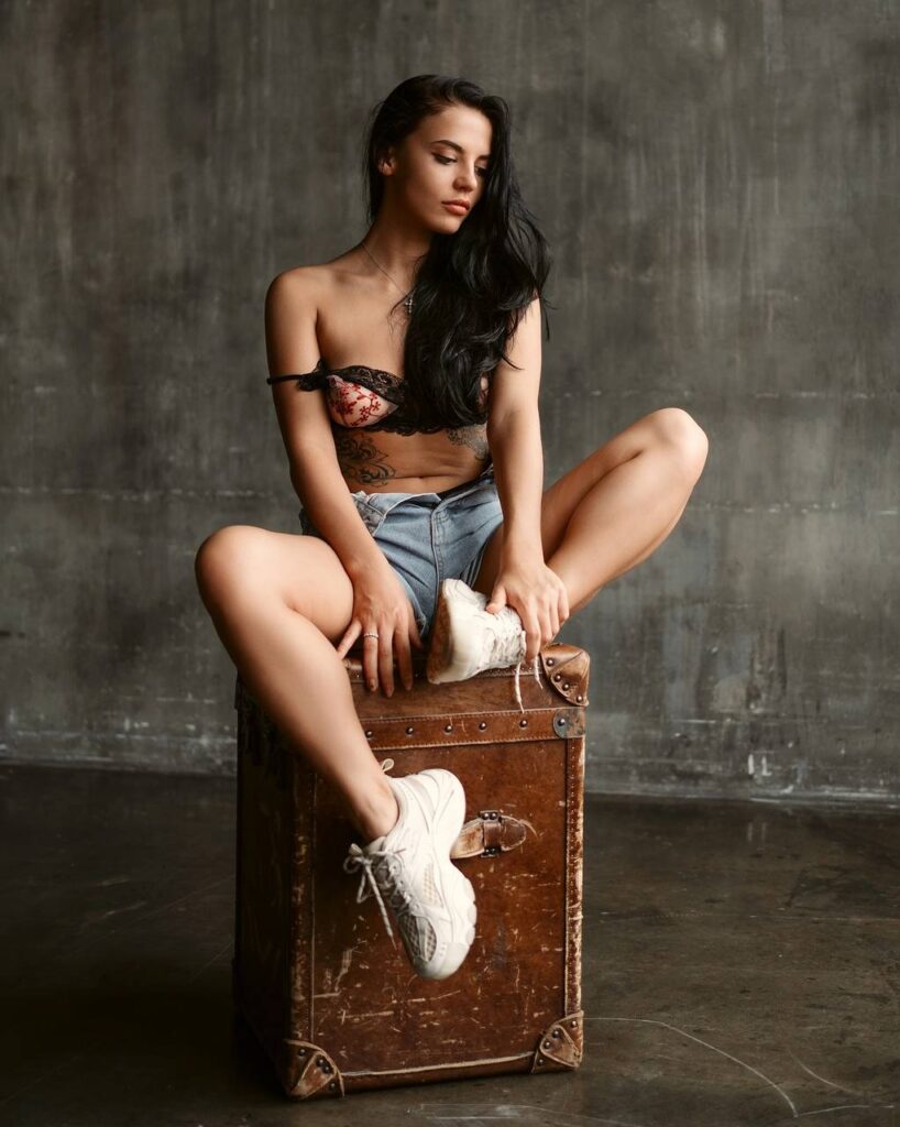 Шлюха Эмма IntimCity