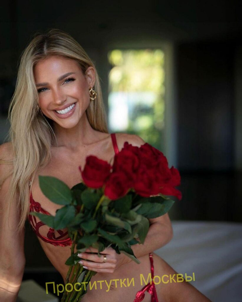 Эскортница Александра IntimCity