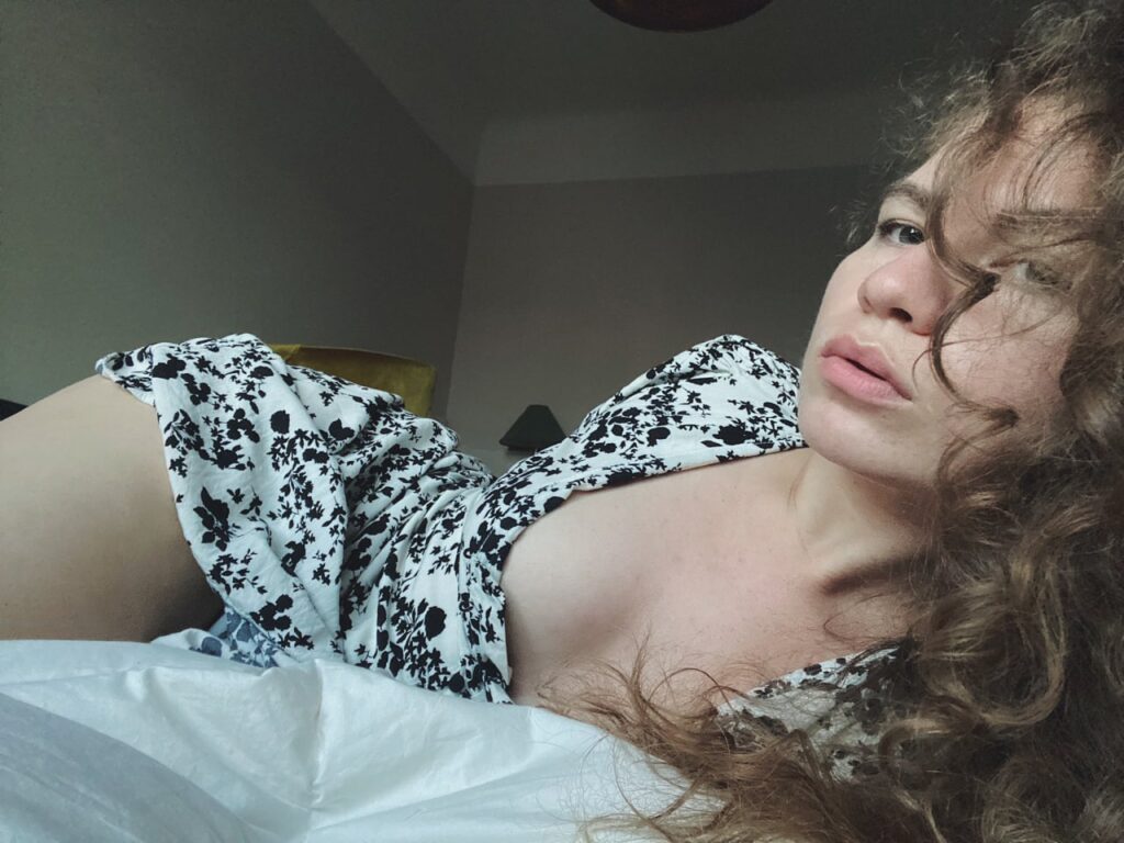 Проститутка Ксения Интимсити