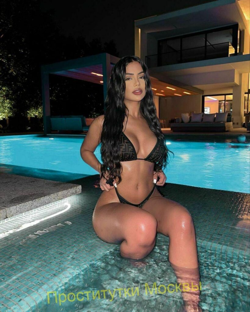 Эскортница Ника Интимсити