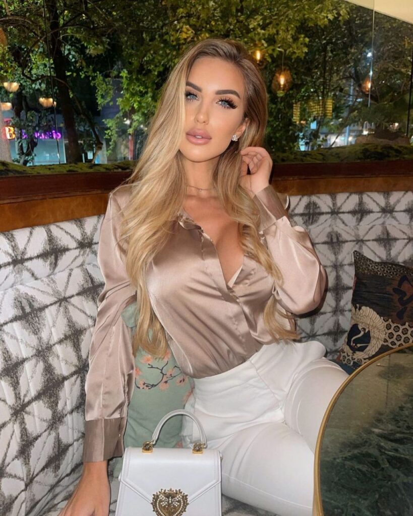 Индивидуалка Вика Интимсити