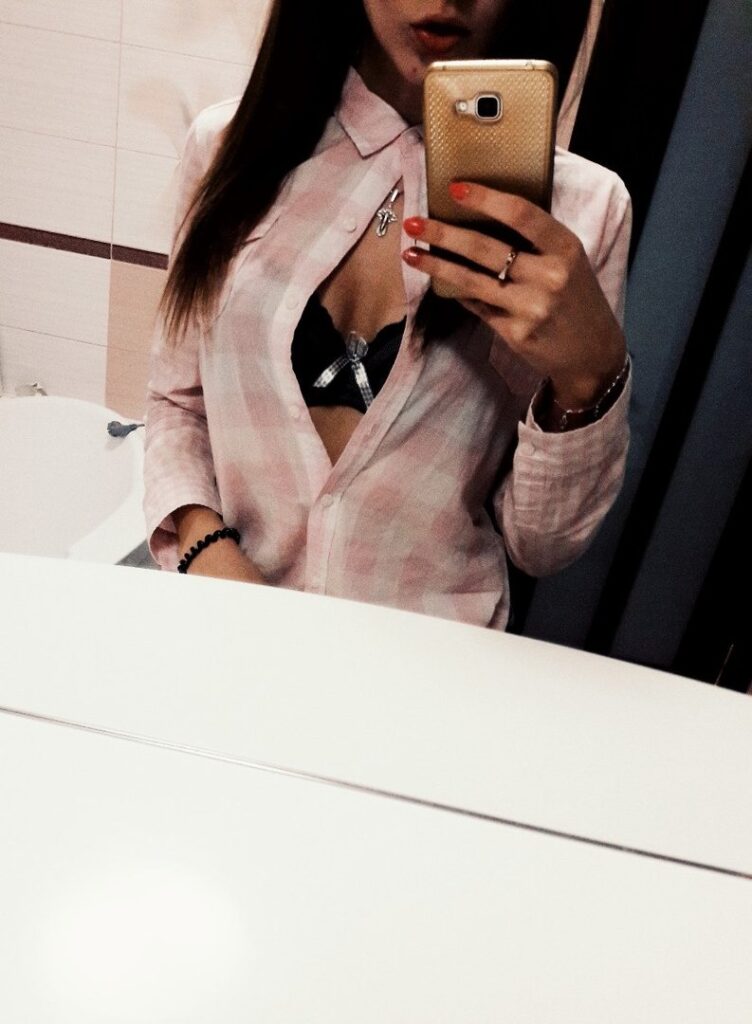 Элитная проститутка Света Интимсити