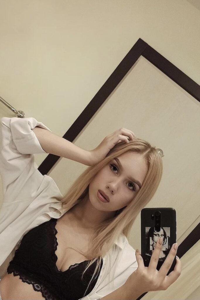 Проститутка 🎥 Тонечка IntimCity