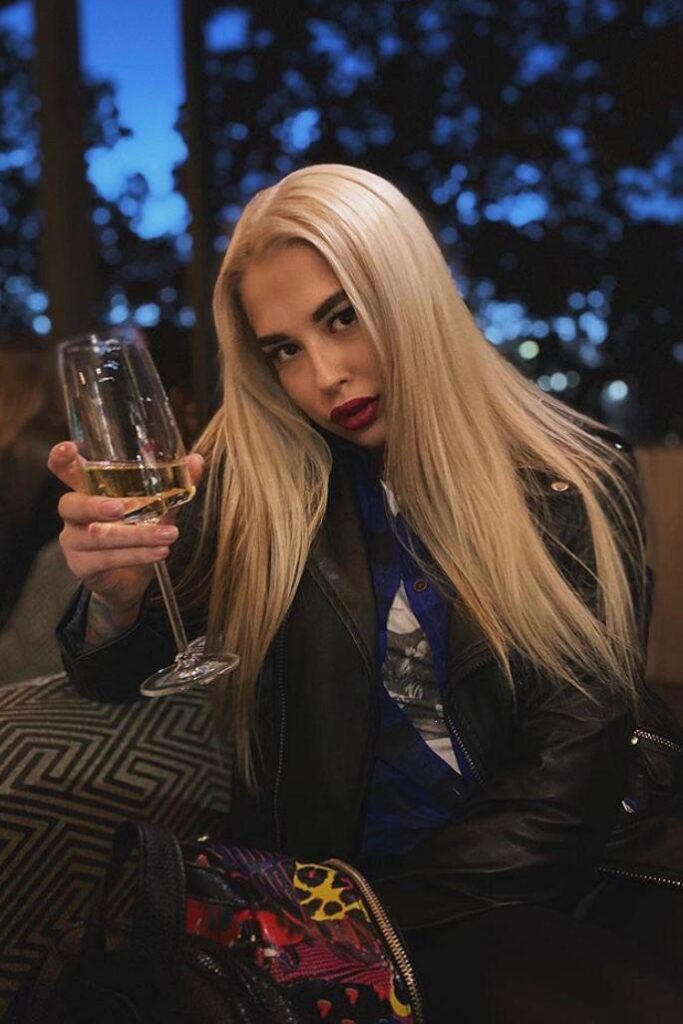 Эскортница 🎥 Анастасия Интимсити